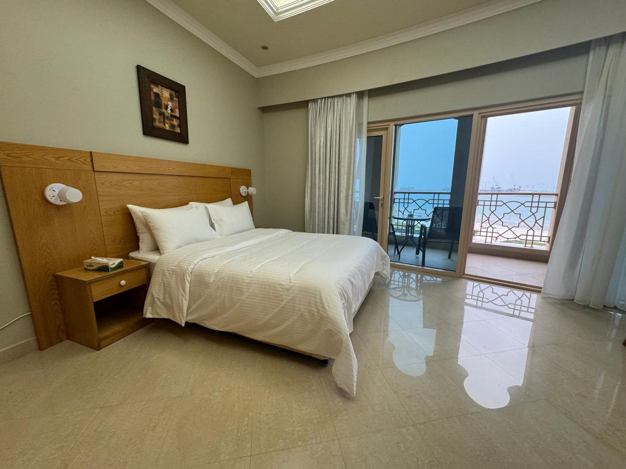 Private Suites Al Hamra Palace At Golf & Sea Resort Rás al-Chajma Pokoj fotografie