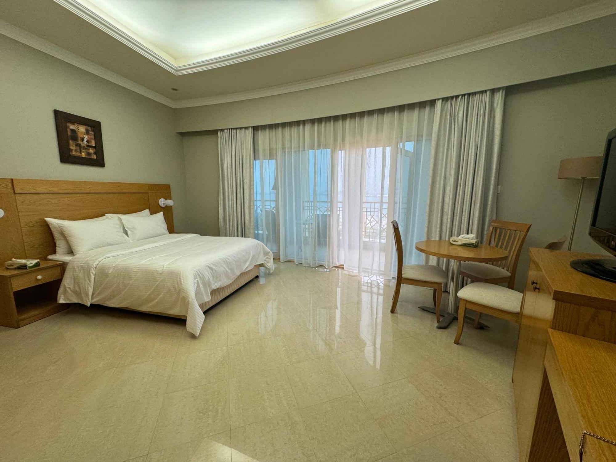 Private Suites Al Hamra Palace At Golf & Sea Resort Rás al-Chajma Pokoj fotografie